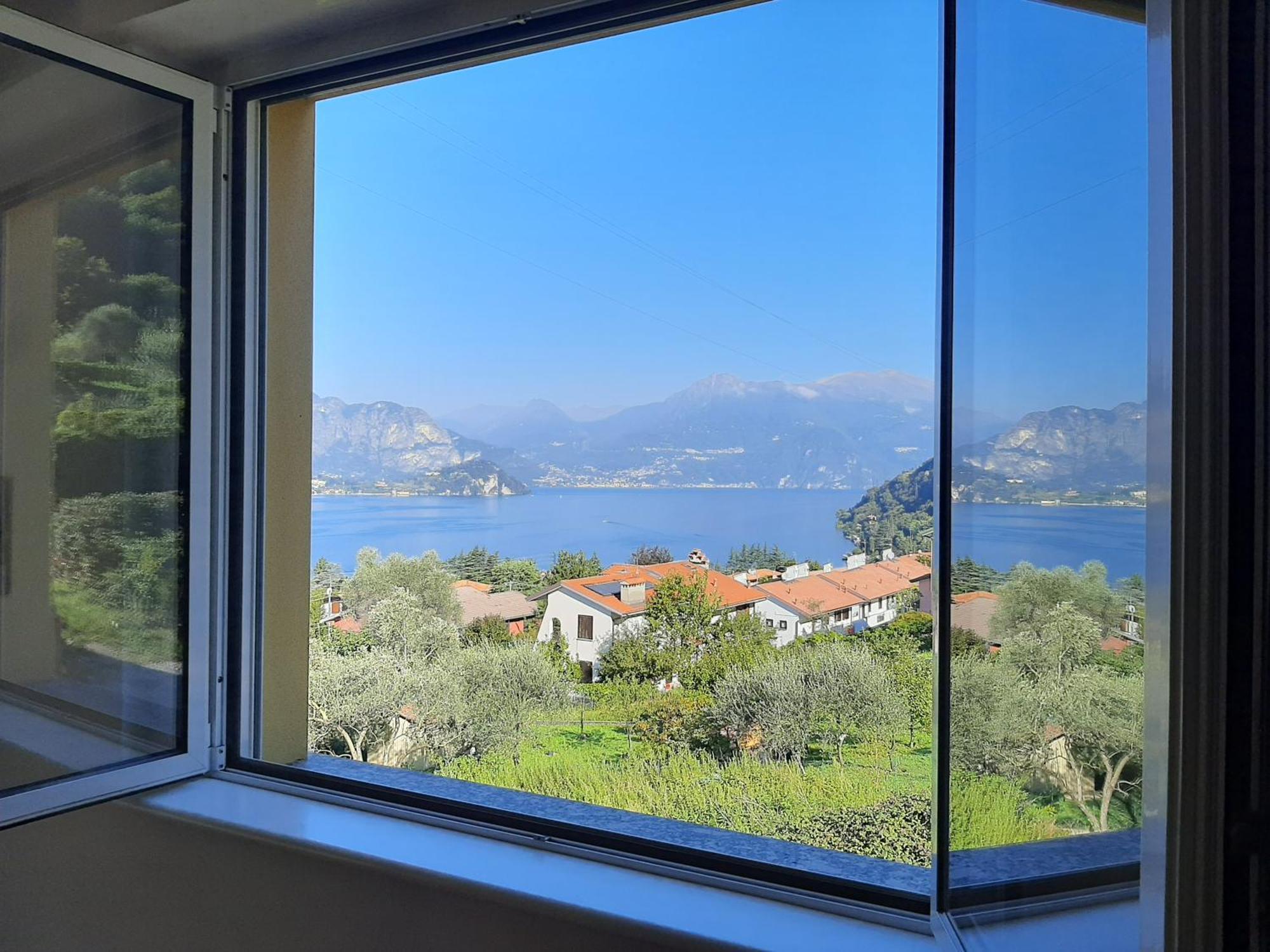 Balcony Lake View Apartment Lierna Dış mekan fotoğraf